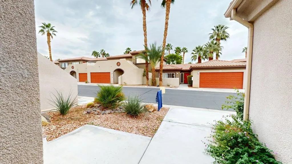 67687 Duchess Road 101, Cathedral City, California 92234 home-pic-42